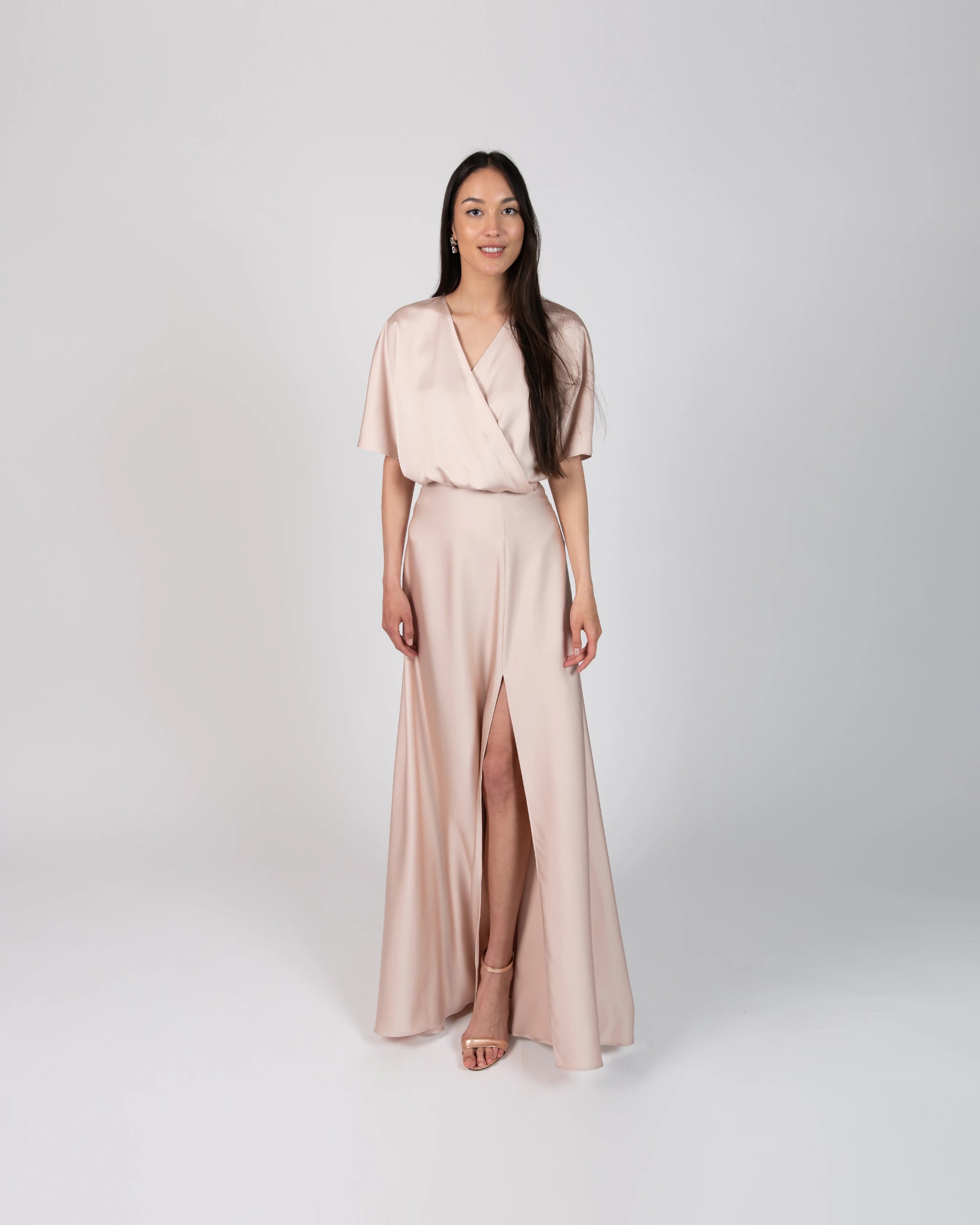 Stilvolles Abendkleid mit Satinbluse und Rock in A-Linie - Ansicht vorne