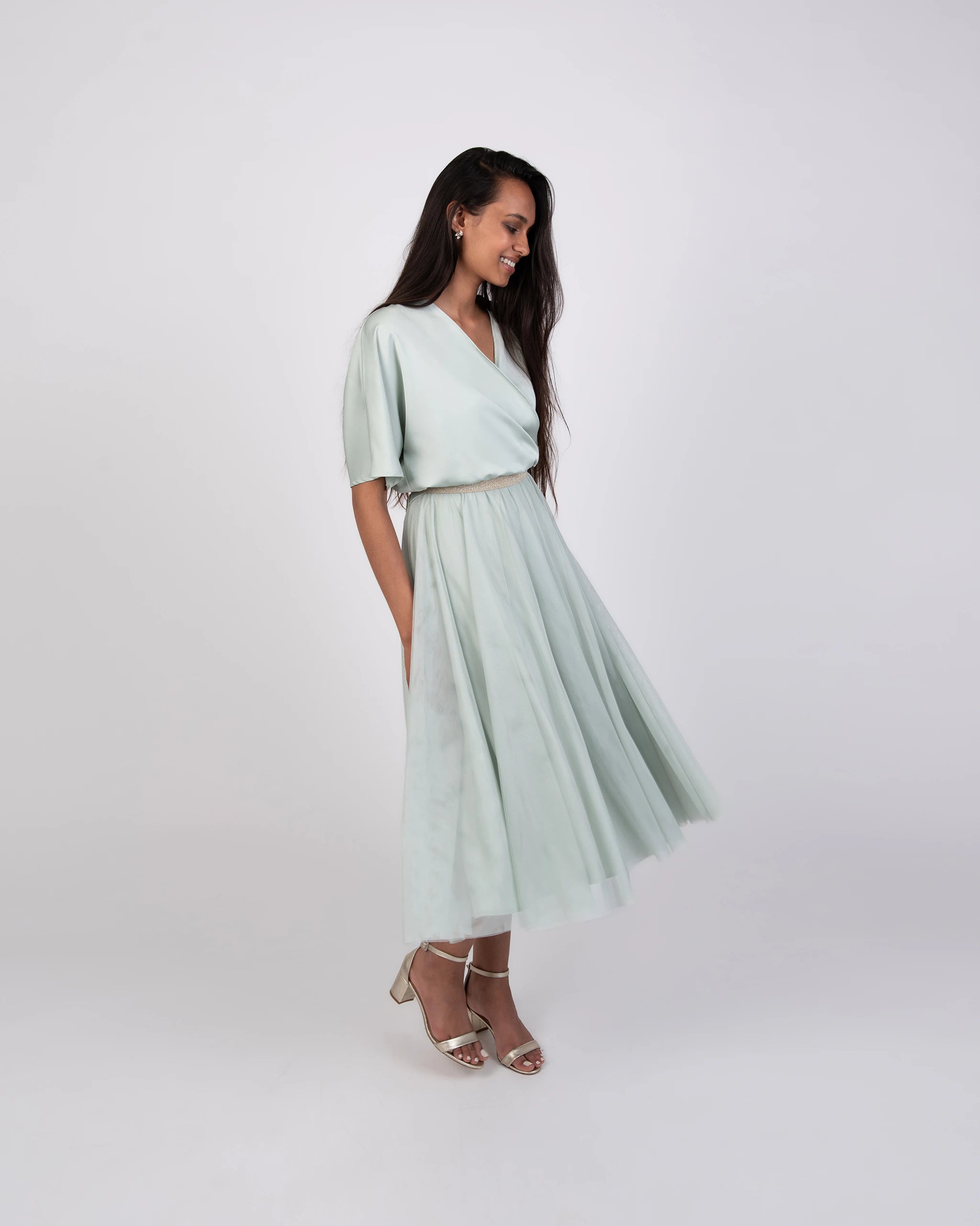 Abendkleid Zweiteiler mit wadenlangem Tüllrock und Satinbluse - Ansicht vorne