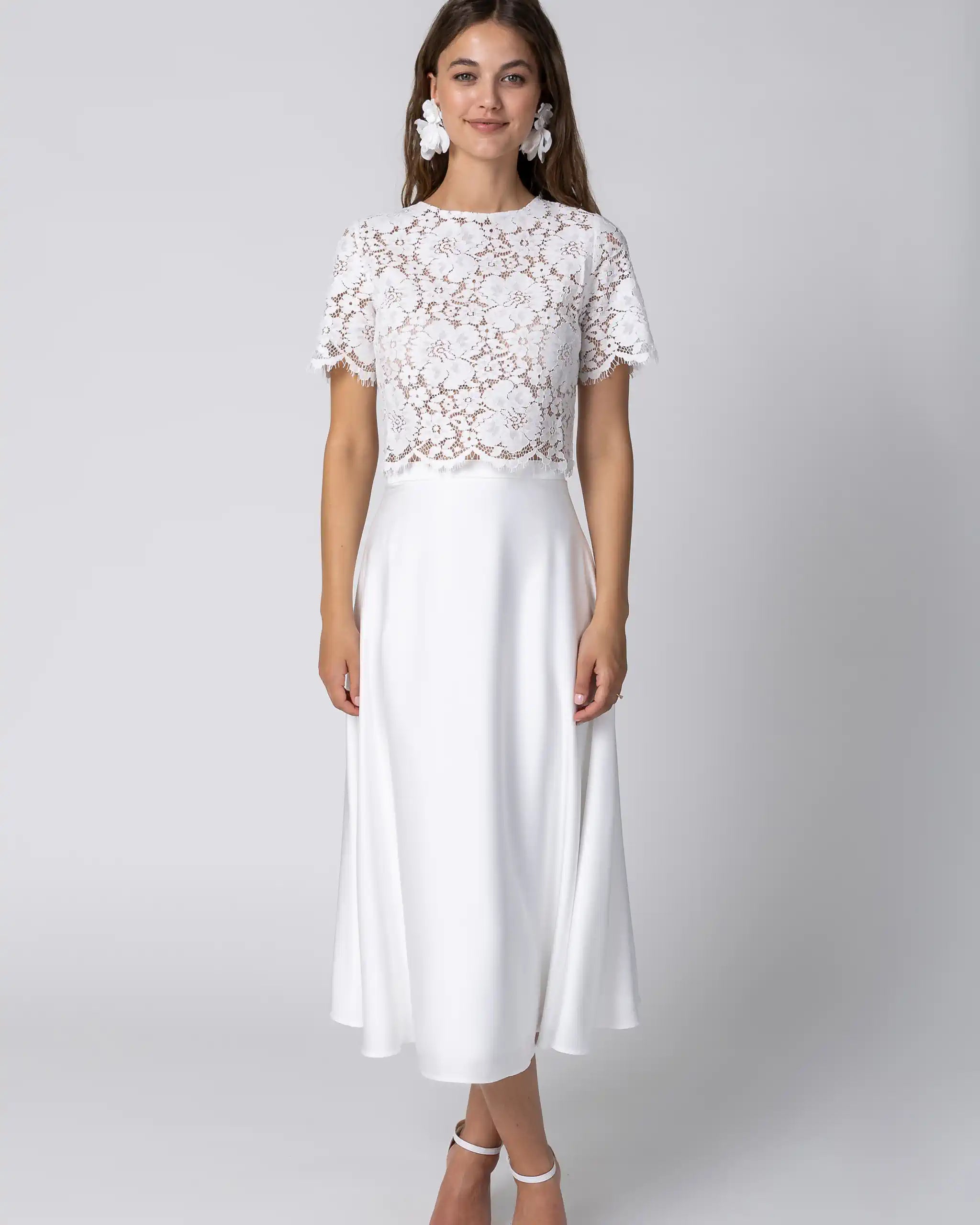 Braut Crop Top aus Vintage Spitze Ansicht vorne