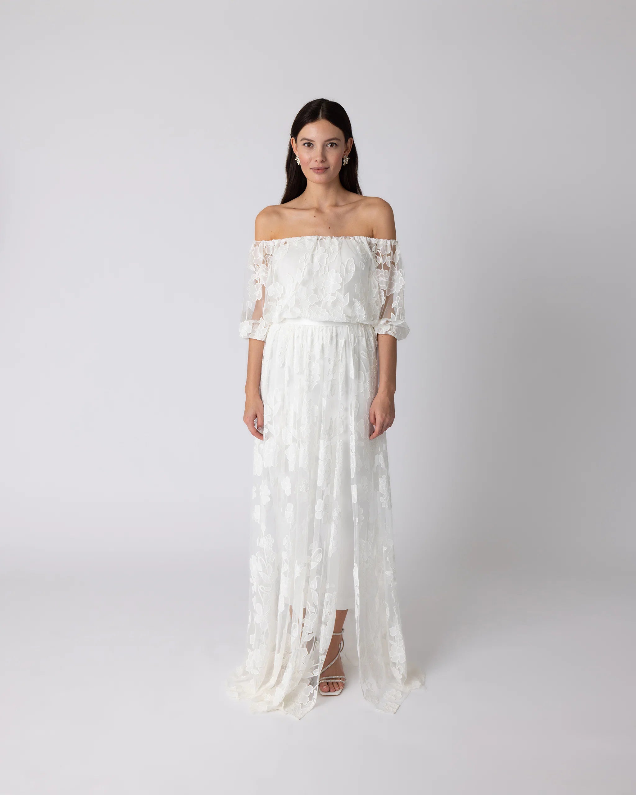 Sehr festlicher Jumpsuit Look mit Überrock und Top aus Tüll mit Boho Stil - Ansicht vorne