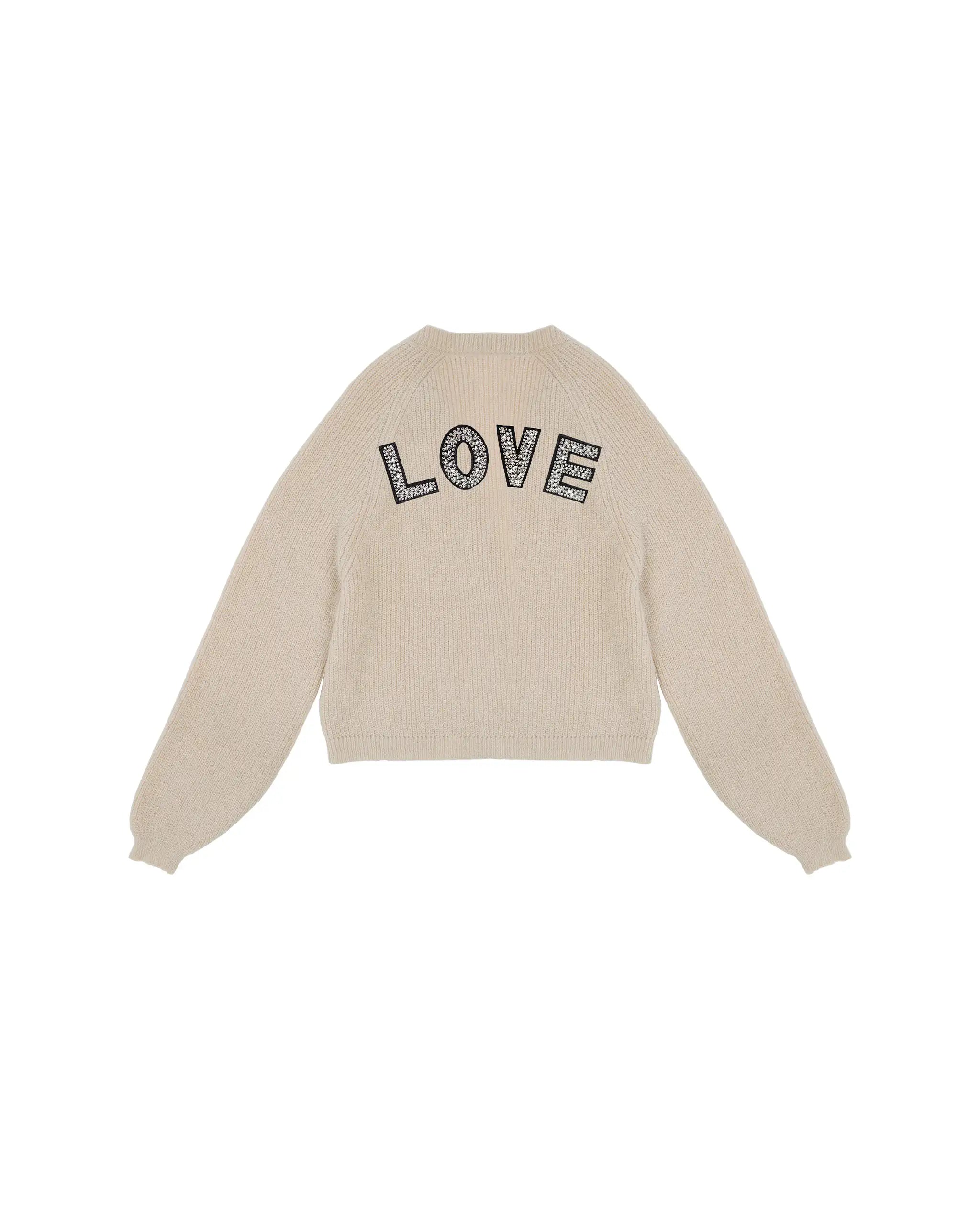 Kurze Strickjacke mit funkelnder LOVE Aufschrift in champagne Freisteller hinten