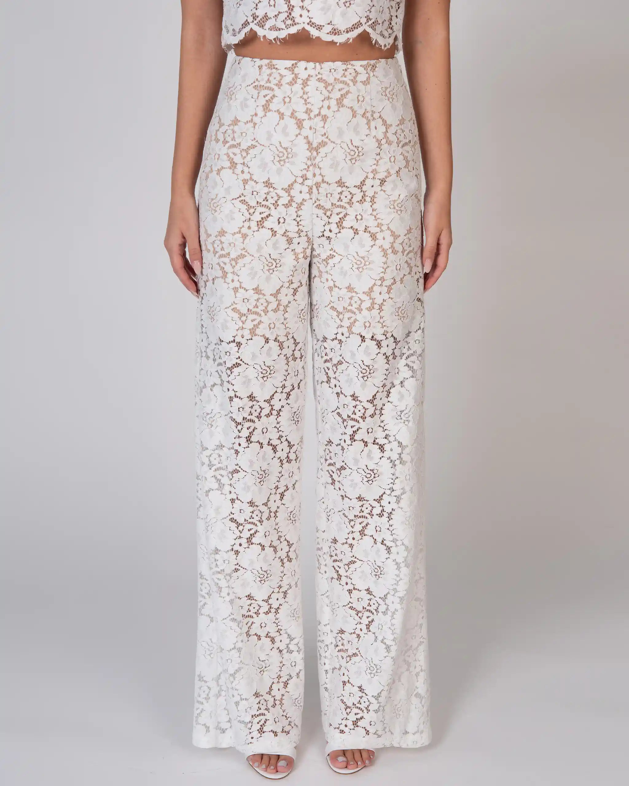 Braut Charlie Hose aus Vintage Spitze in ivory Detailansicht