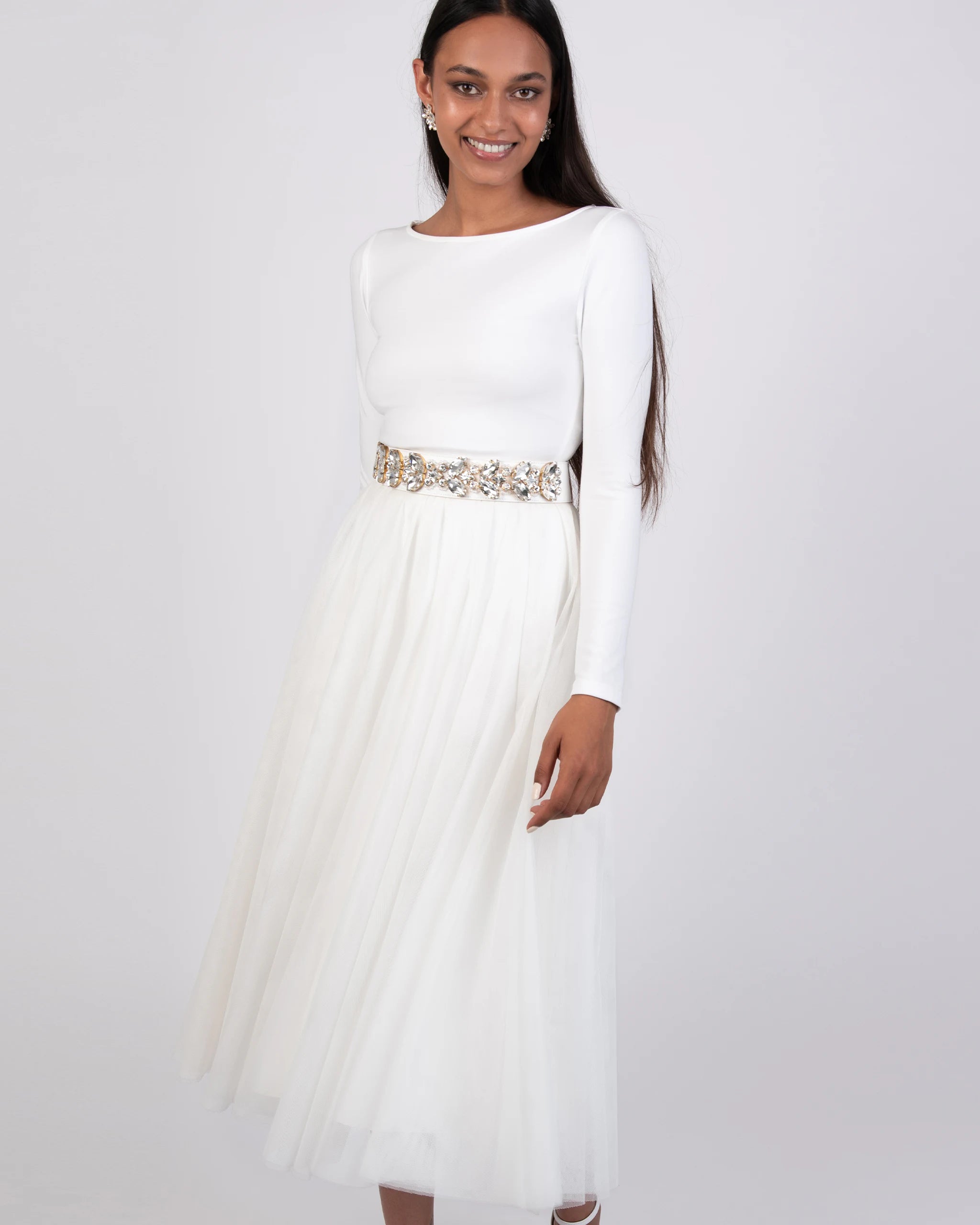 Schlichter langarm Brautbody mit Bateau Ausschnitt Ansicht vorne