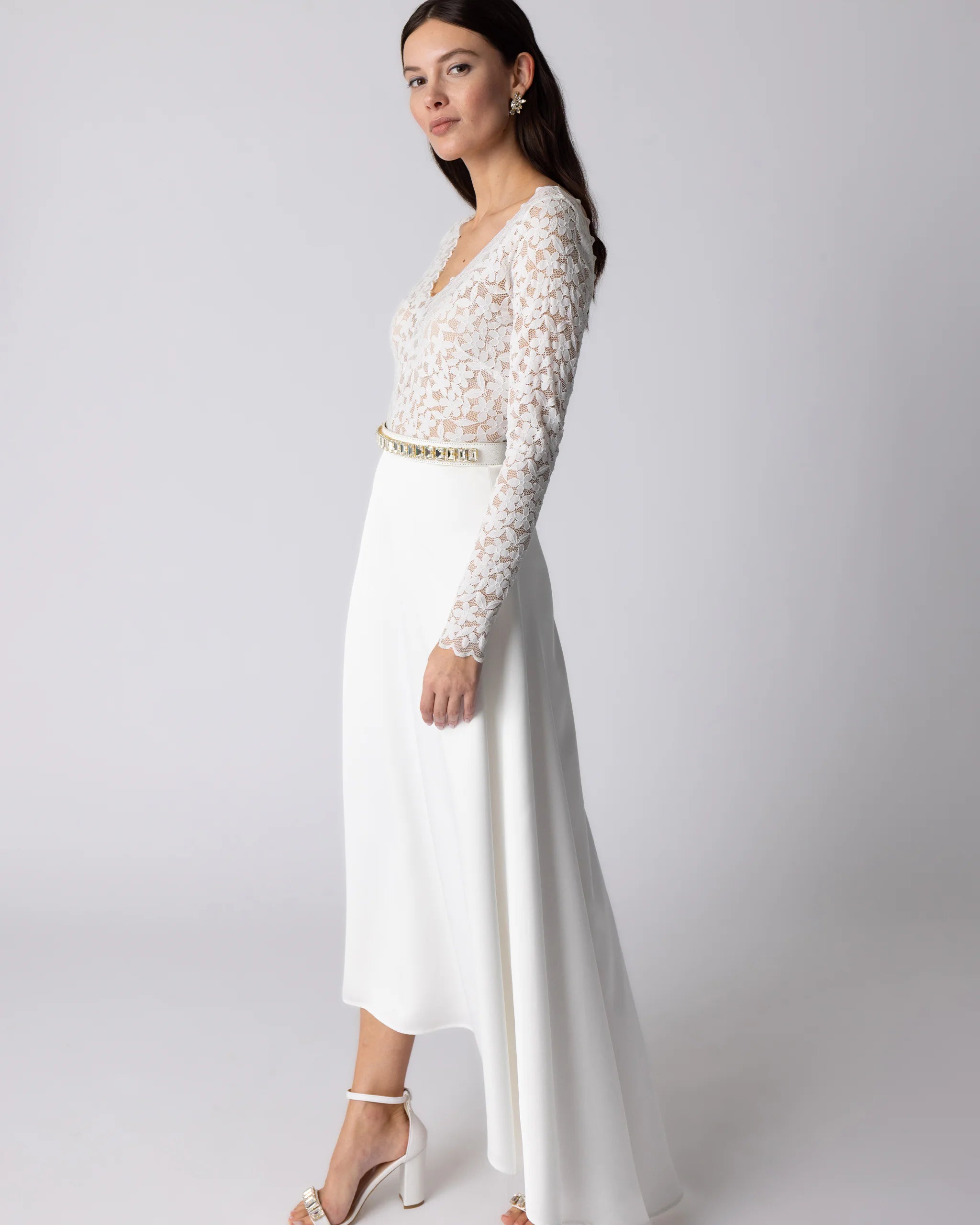 Langarm Brautbody mit Blumenspitze Ansicht Seite