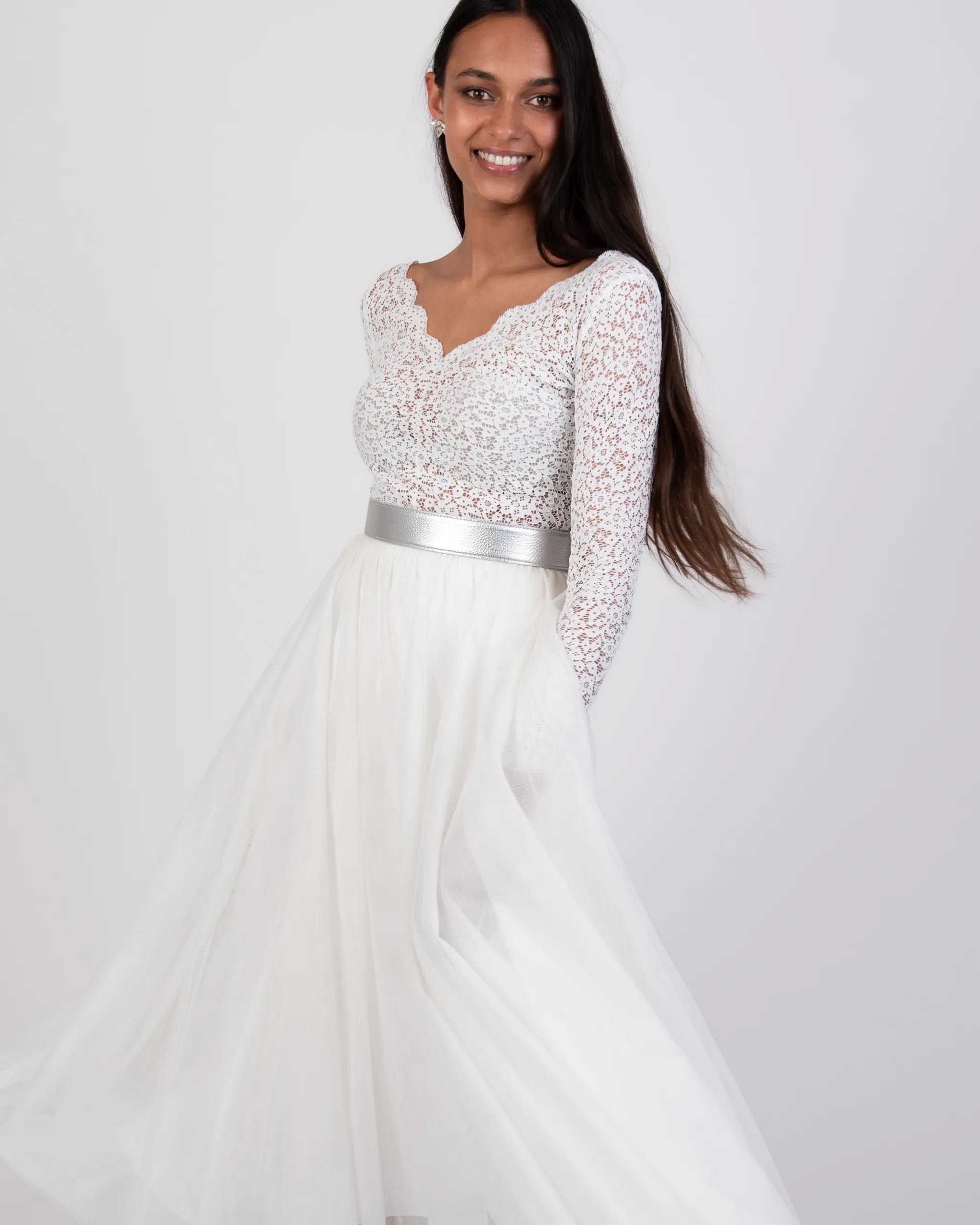 Floraler Spitzenbody mit langen Ärmeln Ansicht vorne