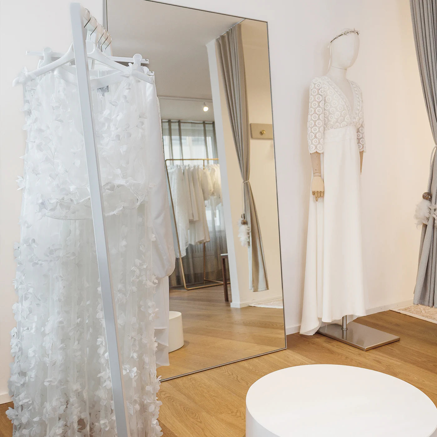 Piqyourdress Partner Store Schweiz Les Boutiques Angeloz Fribourg