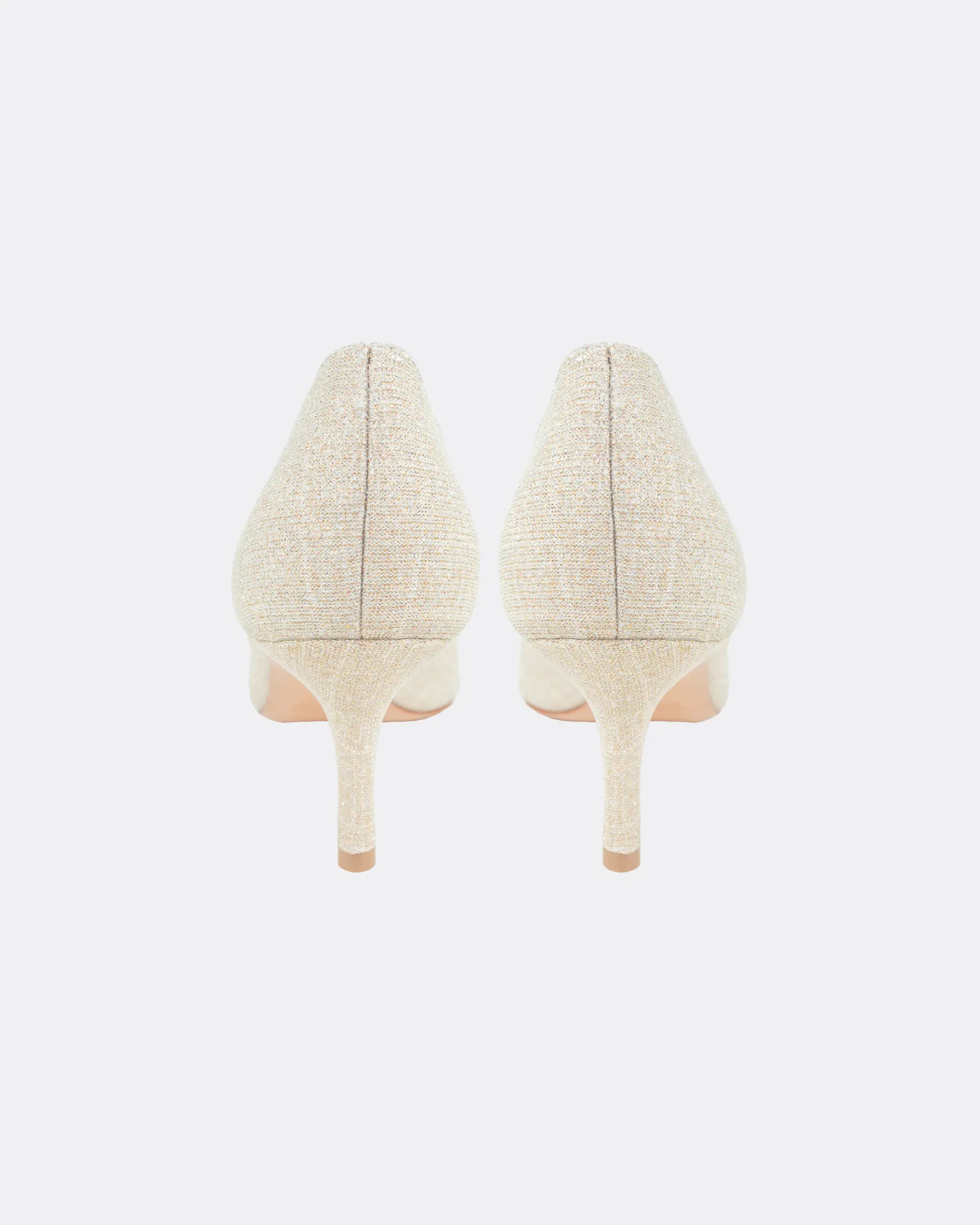 Pump mit Glitzergewebe in Gold Ansicht hinten