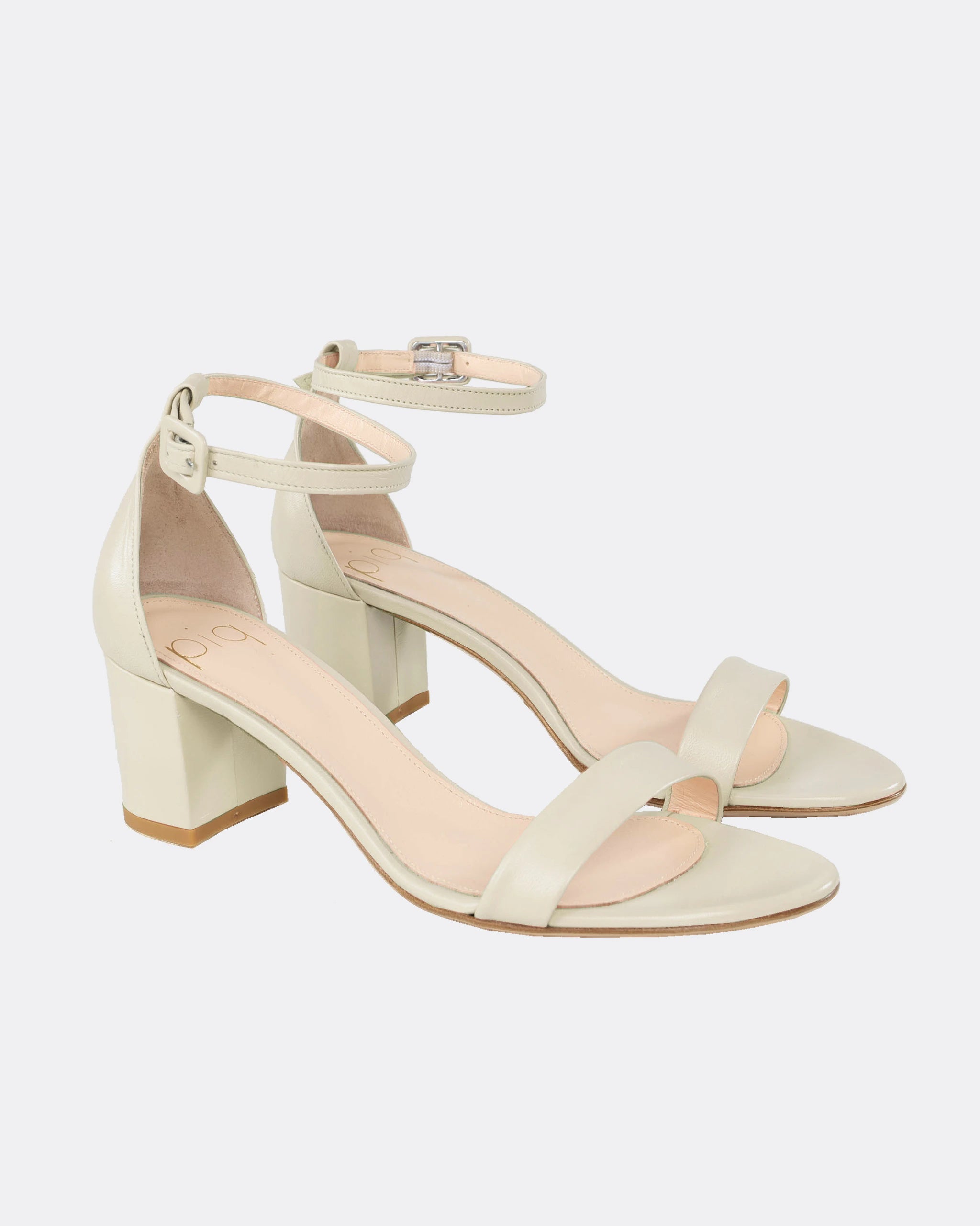 Sandalen mit 5cm Blockabsatz in Champagne Ansicht seitlich