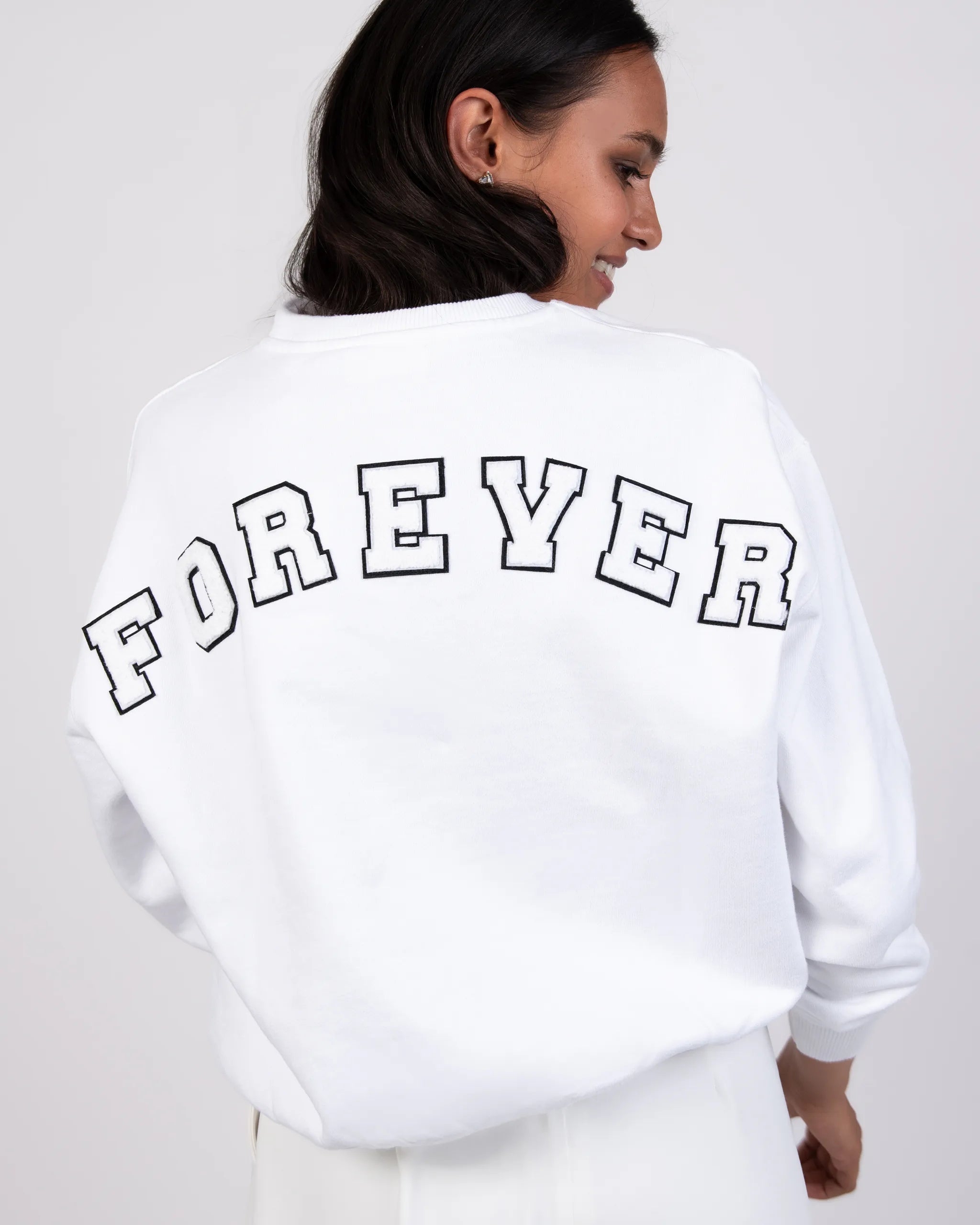 Braut Sweatshirt mit FOREVER Aufschrift Ansicht hinten