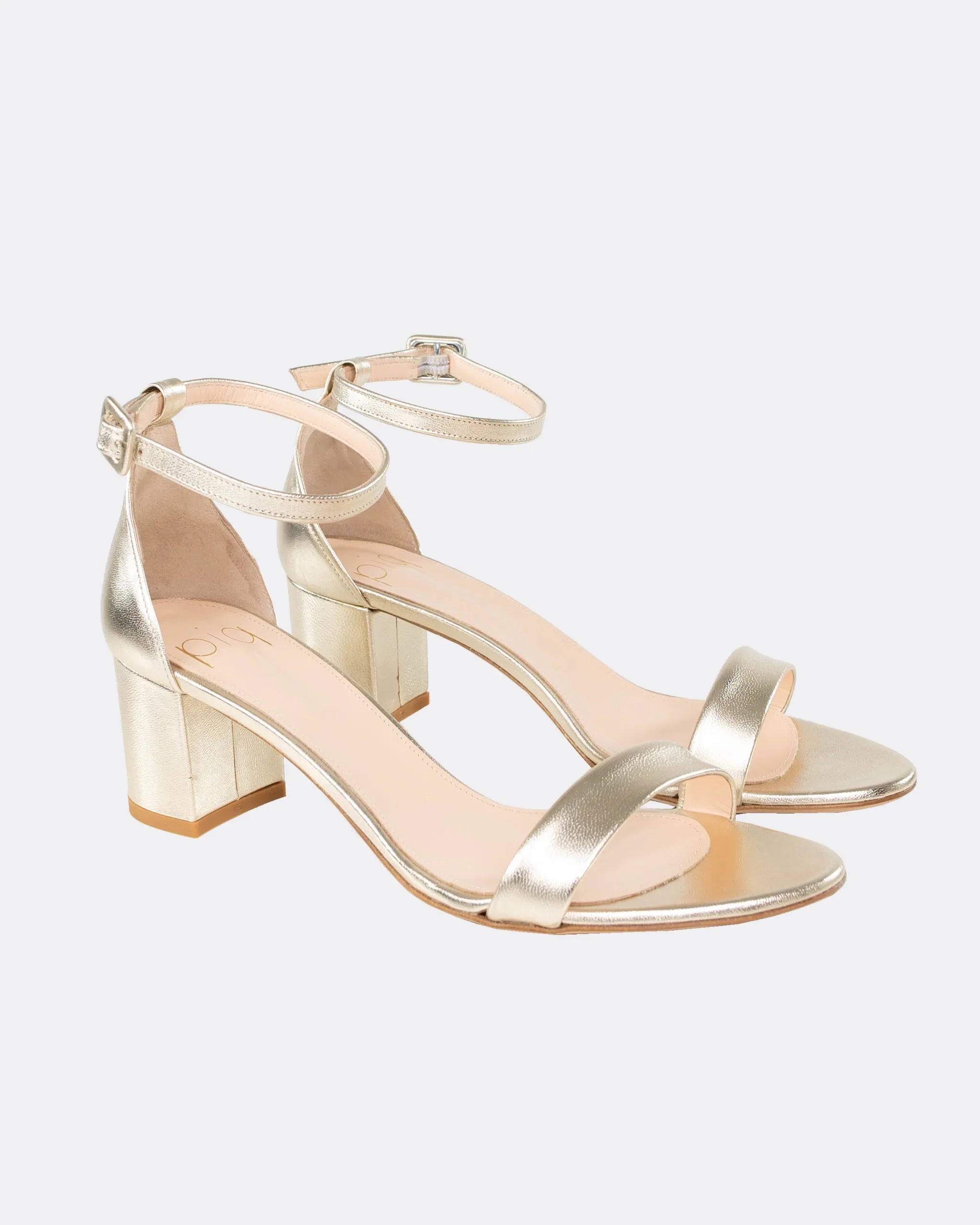 SCHUHE FÜR GÄSTE