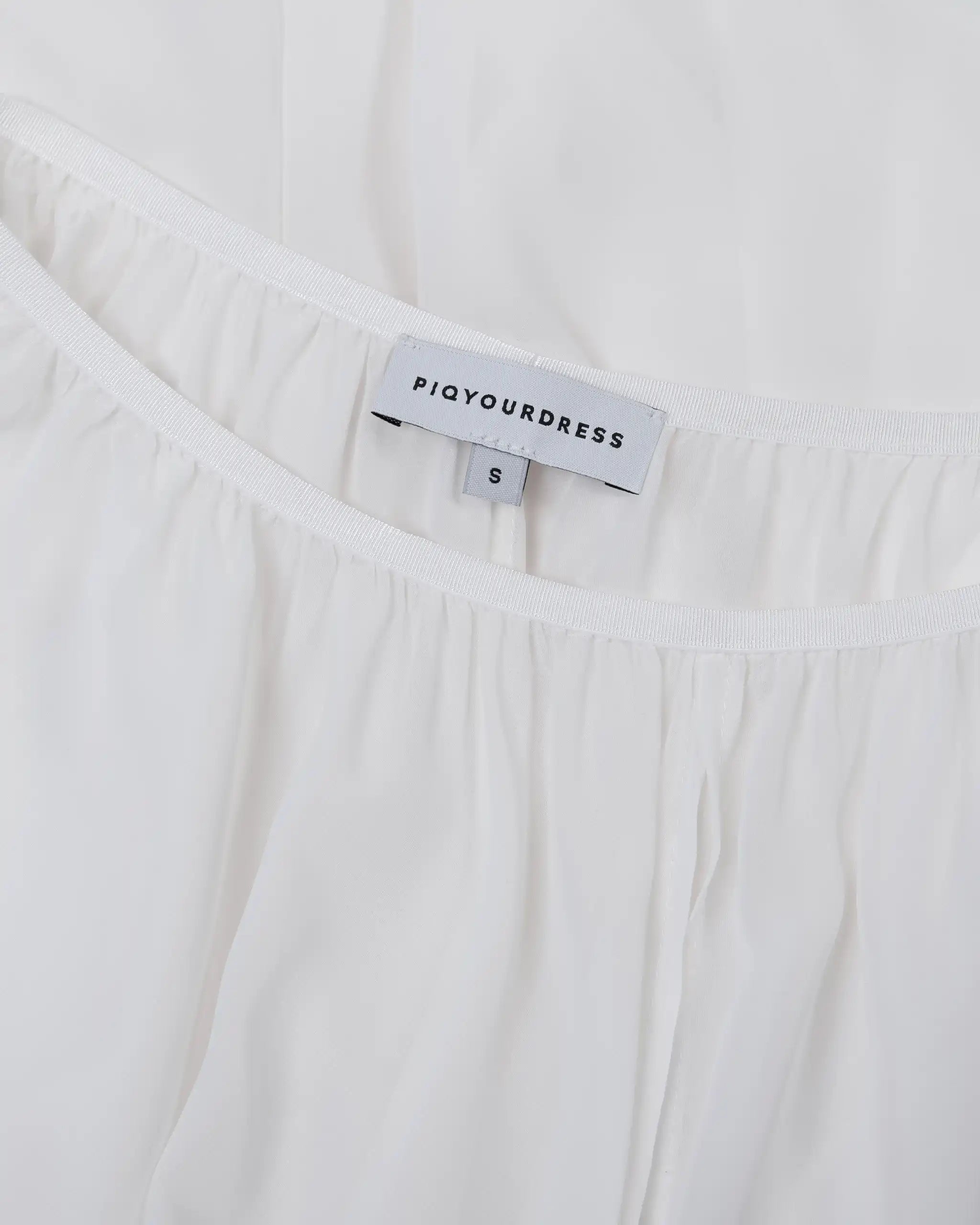 Braut Überrock aus leichtem Chiffon Detailansicht Bund