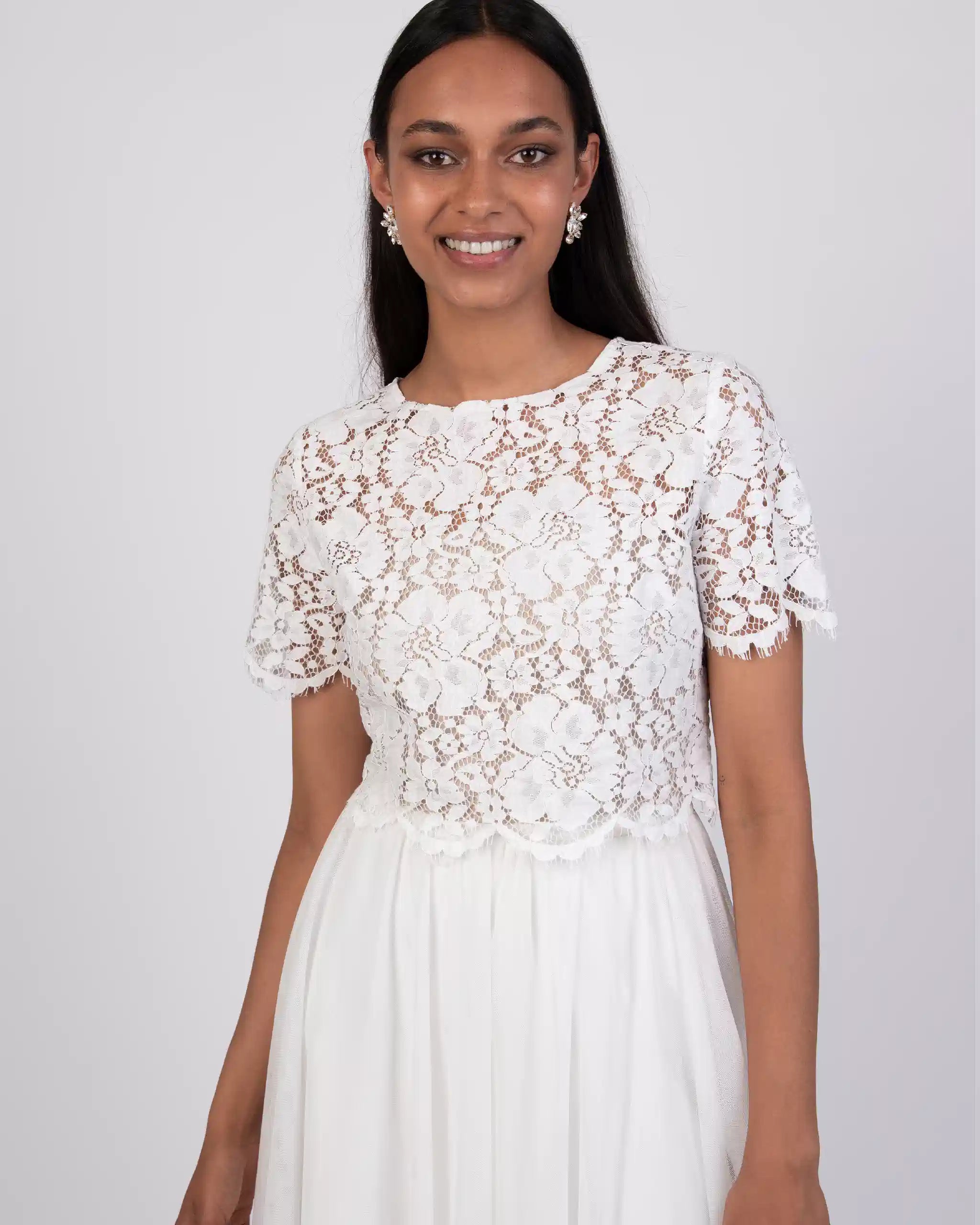 Braut Crop Top aus Vintage Spitze Ansicht vorne