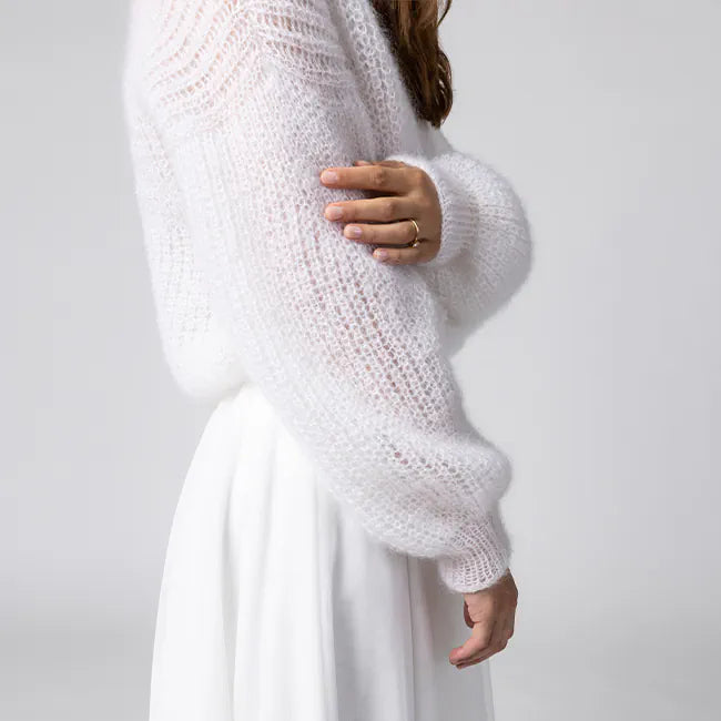 Brautstrick Jacke für die kalte Wintertage passend zum Brautkleid