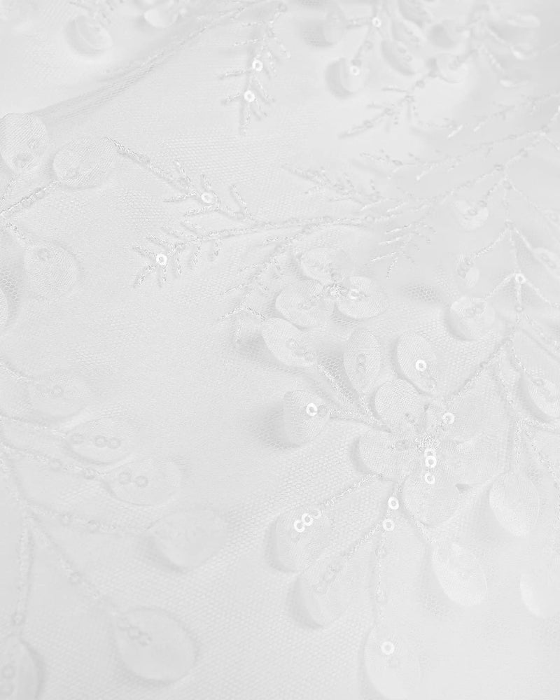 Gefertigt aus sorgfältig ausgewählten Materialien für Qualität, die bleibt.