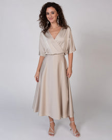 LIZZY - Wadenlanger Satin Rock in A-Linie