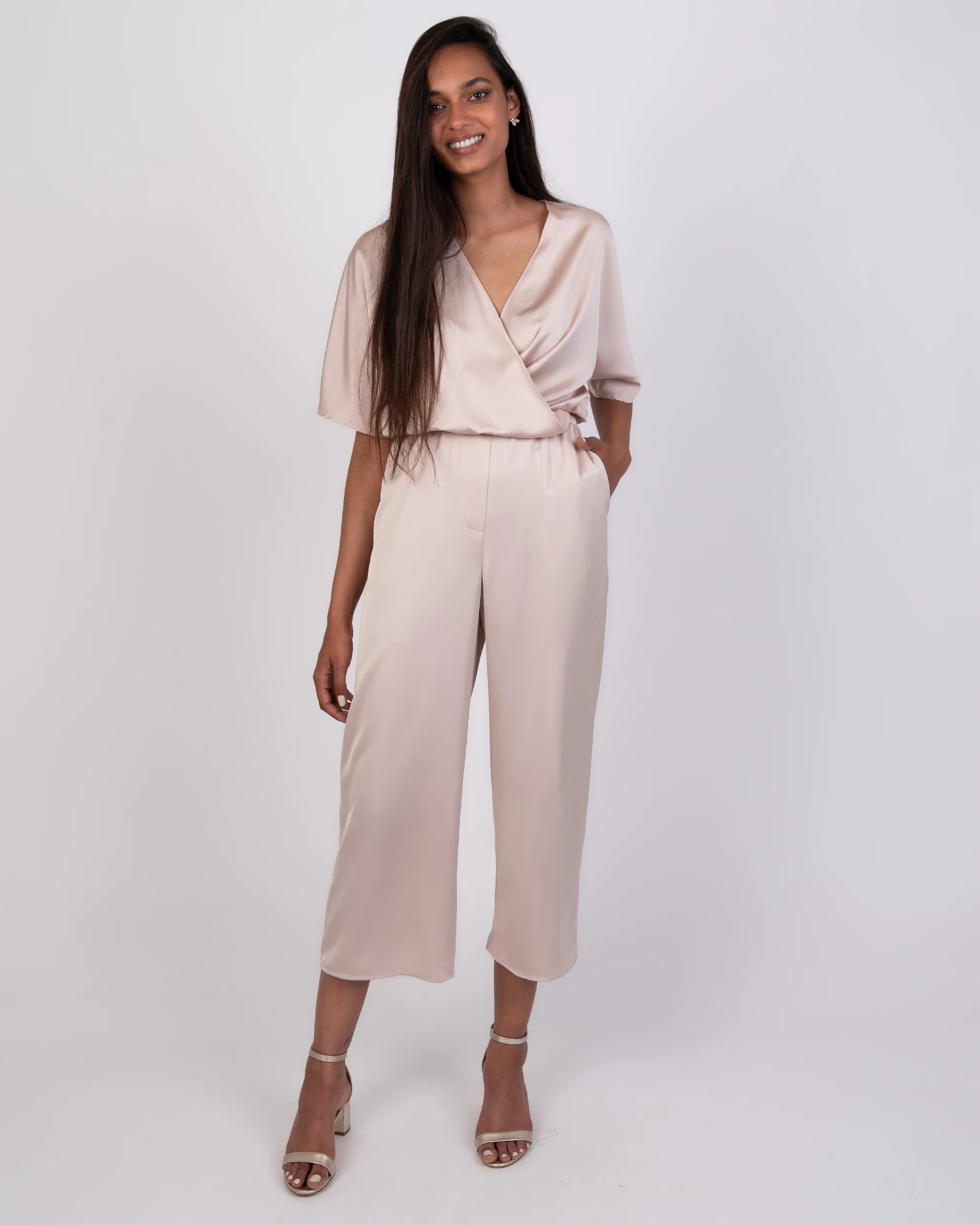 Satin Culotte für Hochzeitsgäste in rosa Ansicht vorne