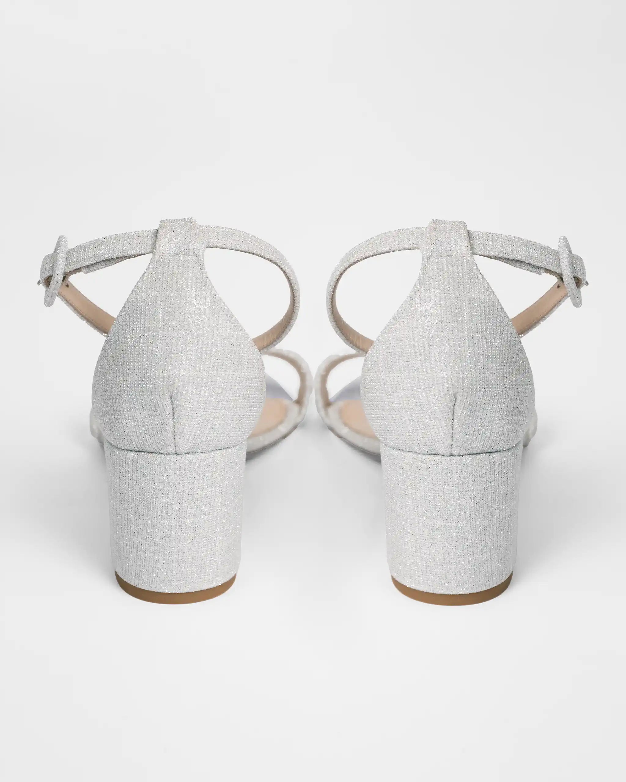 Sandalen mit Blockabsatz aus Glitzergewebe in Silber Ansicht hinten