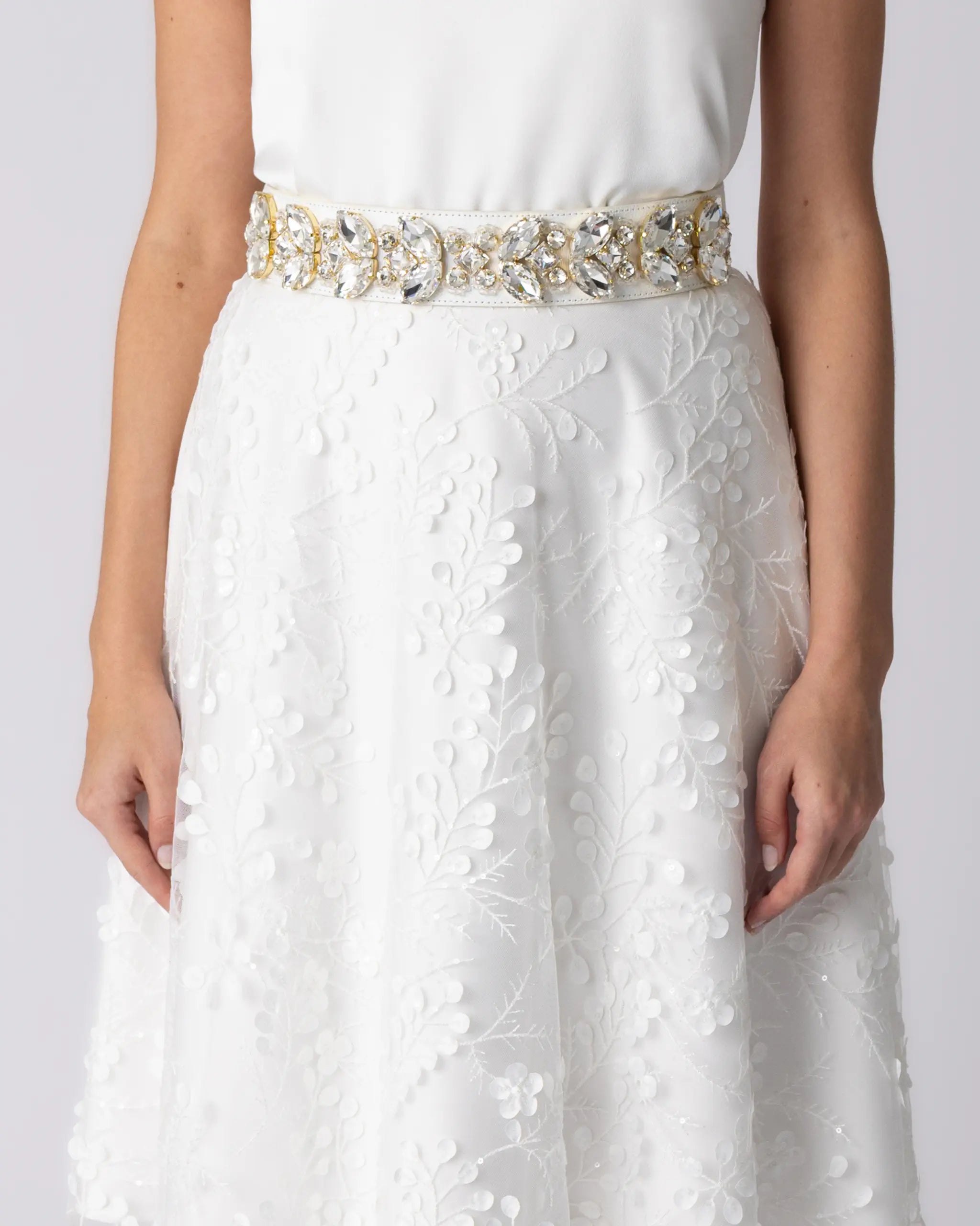 Wadenlanger Braut Tüllrock mit 3D-Blättern und Pailletten Detailansicht