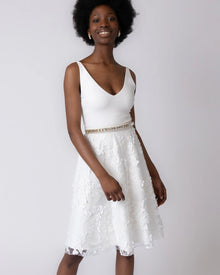 SOPHIE - Ivory Flower Tulle - Knielanger Braut Tüllrock mit 3D-Blüten