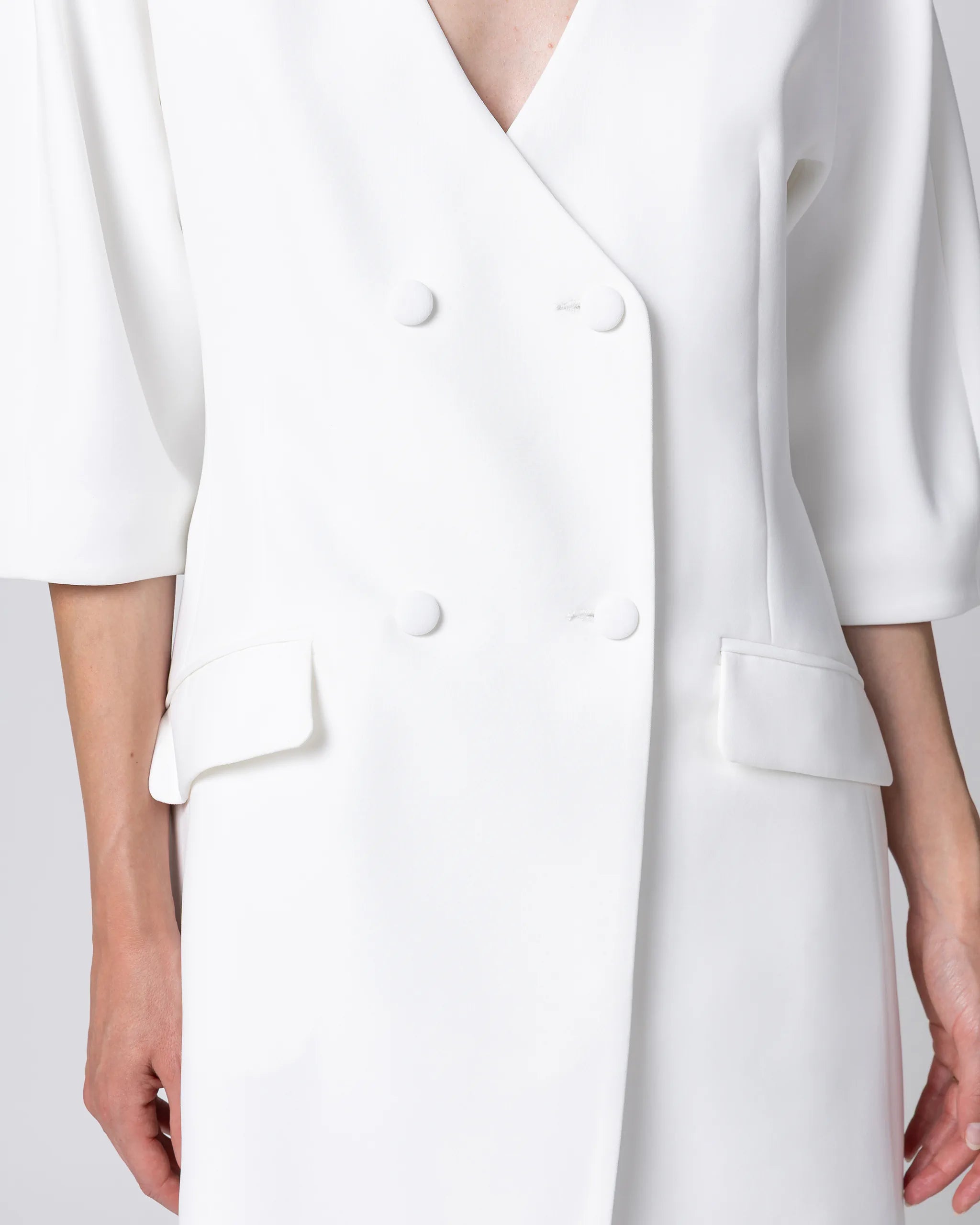 Standesamtkleid mit Blazerkleid und transparentem Chiffon Brautrock in Ivory Detailansicht Blazerkleid