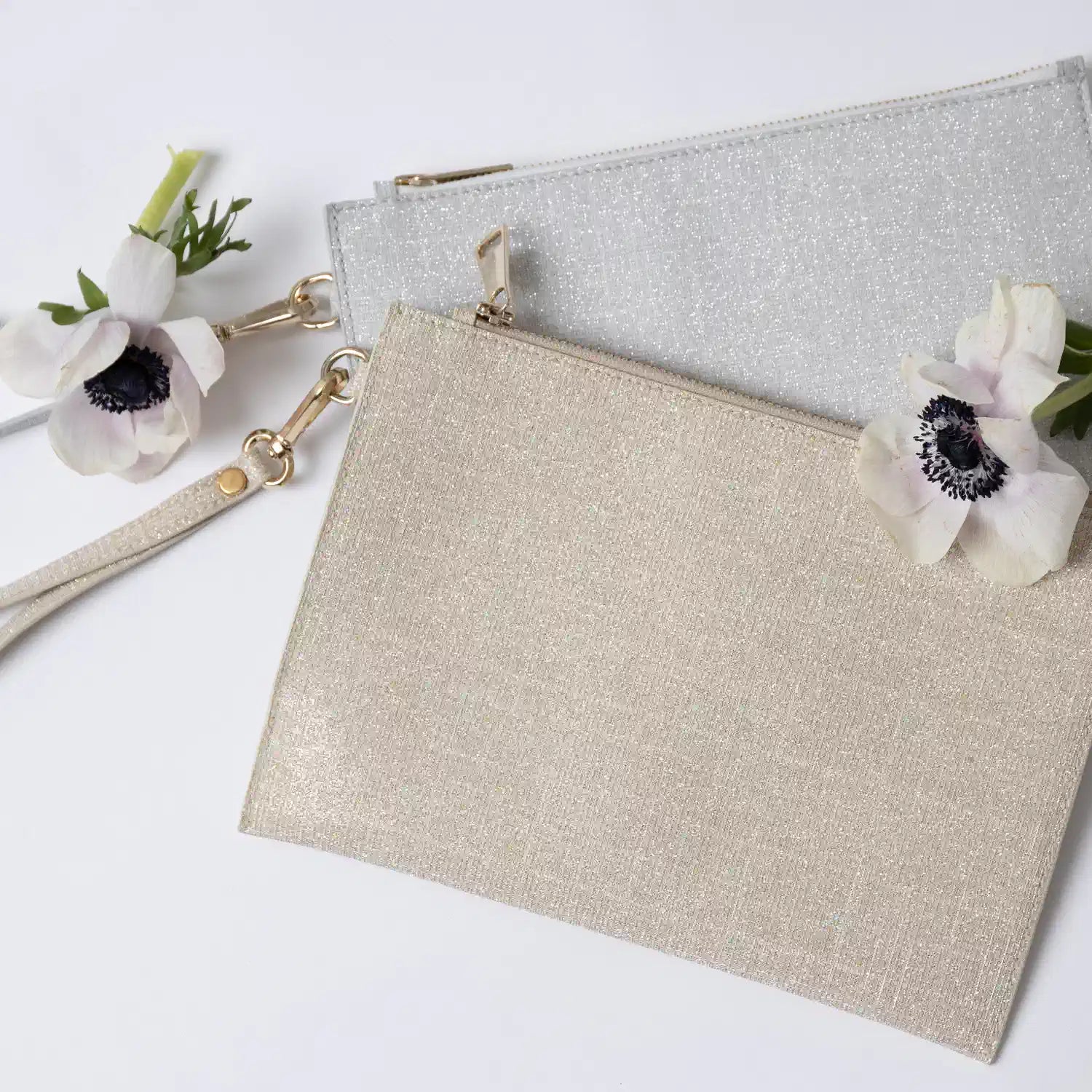 Brauttaschen Clutches aus Glitzergewebe Detail